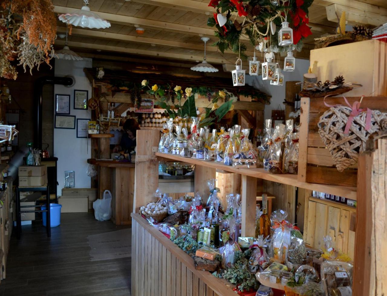 Agriturismo Dalla Natura La Salute Giustino Exteriér fotografie